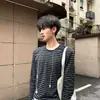 Camiseta de Manga Larga con Estampado de Raya Cuadros Retro Americano para Hombre Primavera Otoño Estilo Callejero Fresca Hombro Normal Manga Larga para Pareja Venta al por Mayor Directa de Fábrica