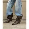 Botines de cordones metálicos desgastados, botines de tacón de bloque con tachuelas y punta fina, botas de moda vintage plisadas de tacón alto hasta la mitad de la pantorrilla