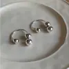Pendientes Redondos de Metal Geométrico Minimalista para Mujer, Pendientes de Diseño de Nicho de Celebridad de Internet de Moda con Sentido de Estilo