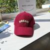 Gorra de Celebridad de Internet para Mujer Otoño e Invierno Gorra de Béisbol de Pana con Letra Logo Dream Versátil Gorra con Visera Grande y Cara Pequeña