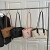 Design de Nicho Feminino para o Dia a Dia 2025 Nova Tendência Retrô Moda Bolsas de Ombro Elegantes Cor Têxtil Contraste de Costura Bolsa Tote