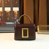 Bolsa Quadrada Pequena Estilo Hong Kong Retrô para Mulheres 2025 Nova Moda Estilo Coreano Fivela de Cinto Bolsa de Mão Cor Pura Bolsa de Ombro Único Transversal