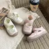 Sandalias para Niños 2026 Primavera y Verano Nuevo Estilo Sandalias para Niñas Suela Suave Malla Transpirable Zapatos Deportivos para Niños Zapatos Casuales para Bebé