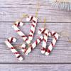 Punto de Venta al por Mayor Regalos de Navidad Paquete de Árbol de Navidad Accesorios Colgantes Decorativos de Muletas Pequeñas de Plástico de 7 cm al por Mayor en Stock