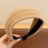 Linda diadema de felpa de dibujos animados para mujer, especialmente diseñada para lavarse la cara y aplicar mascarillas faciales, diadema de corona alta, lista para fotos, crea una atmósfera elegante