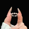 Nuevo anillo de moda de alta gama versátil estilo vintage con forma de estrella y diamantes, lujo ligero, anillo personalizado único y lujoso