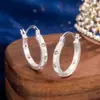 Pendientes con Estrella de Cuatro Puntas Cepillada, Pendientes Elegantes de Nicho, Pendientes de Alta Gama para Mujer, Pendientes Blancos, Pendientes