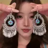 Exquisitos Aretes Largos Florales Estilo Francés para Mujer, Verano Lujo Ligero Estilo Resort de Alta Gama Pinzas para Orejas y Accesorios para Orejas Únicos y Hermosos