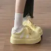 Sapatos Plataforma de Solado Grosso Estilo Coreano para Pessoas Baixas 2026 Novos Sapatos Casuais Versáteis de Verão para Estudantes Sapatos de Pão Tendência Femininos