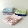 2026 Nuevo Modelo Seda de Hielo Seda Refrescante Nylon Sábana Bajera Individual Juego de Sábanas Juego de Tres Piezas 48*74cm Funda de Almohada Una