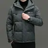 Jaqueta de plumas masculina estampada color block moderna, 90% plumas de pato branco, com capuz, estilo curto, grossa e quente, casaco de plumas masculino para outono e inverno