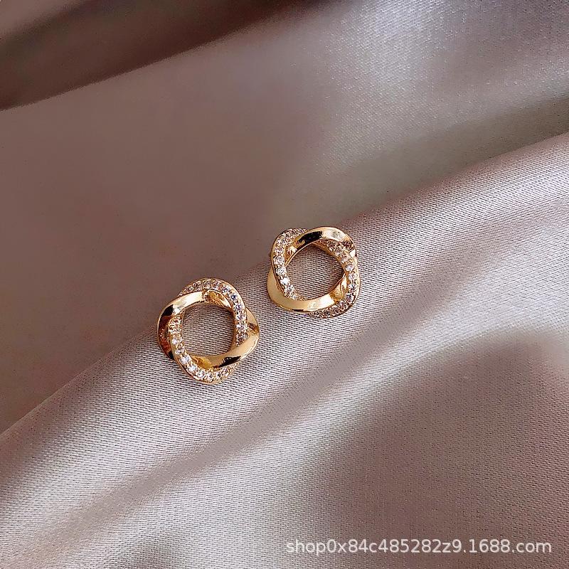 O1CN012Q7gKy29UZDyyzcji_!!2483