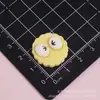 Case de telefone de cola de creme de biscoito com olhos grandes de desenho animado, acessório de resina, material para decoração de grampo de cabelo feito à mão DIY
