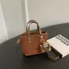 Bolso de hombro transfronterizo nuevo y moderno para el otoño de 2026, bolso cruzado de moda y versátil, elegante y práctico para ir al trabajo, bolso tipo cubo tote de alta calidad