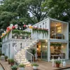 Moderna villa contenedor en estilo de lujo ligero, decorada con diseño creativo, adecuada para hoteles y alojamientos vacacionales, con terraza y solárium móvil