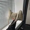 Bolsa Punk com Rebites Retrô para Mulheres 2025 Inverno Novo Estilo Simples Moda Versátil Estilo Casual Bolsa de Ombro Único Transversal