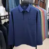 Camisa polo com bolso real para homens de meia-idade e idosos, nova coleção outono 2026, listrada, gola dobrável, camiseta confortável de manga longa para homens