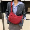 2026 Novo Estilo Transfronteiriço Estilo Coreano Bolsa Feminina Grande Capacidade Versátil Leve Bolsa Bolinho Casual Esportivo Bolsa de Ombro Transversal