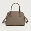 Nova Bolsa Feminina Concha, Bolsa de Ombro, Bolsa Transversal, Peça Única Moda Versátil Nova Bolsa de Bowling Bolide