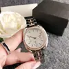 Reloj Decorativo Pequeño de Tres Manecillas con Diamantes al por Mayor Impermeable para Mujer Reloj de Boutique Popular Reloj para Mujer Transfronterizo