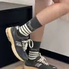 Calcetines de Algodón para Mujer, Edición Limitada de Otoño, Rayas Gruesas, Lindos, Versátiles, Dibujo de Perro, Ambiente Atmosférico, para Parejas, de Media Pantorrilla