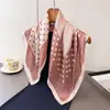 Pañuelo cuadrado de seda sintética estampado de lunares bicolor, chal, bufanda de cuello, corbata de cuello de alta gama, pañuelo cuadrado pequeño, pañuelo para la cabeza, pañuelo de seda, bufanda para mujer