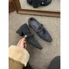 Sapatos femininos de inverno cinza, bico quadrado, salto grosso, estilo francês elegante, forrados com fleece, sapatos Mary Jane de pele de salto alto