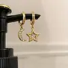 Pendientes Asimétricos de Estrella y Luna Minimalistas de Diseño de Nicho, Brazaletes Versátiles y Elegantes para Mujer