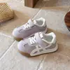 Tênis de malha estilo coreano para meninas 2026 primavera e outono novos sapatos infantis de sola macia sapatos casuais respiráveis para meninos bebê