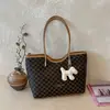Bolso Grande Casual para Viajes Diarios 2026 Verano Nuevo Bolso de Hombro tipo Tote a la Axila de Moda, Bolso de Hombro Único y Moderno