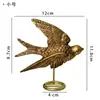 Ornamento de Mesa para Casa com Relevo Florestal em Formato de Andorinha Decoração Prateleira de Curiosidades Artística Luxo Leve Enfeites Adereços