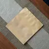 Bolsas de papel kraft gruesas, auto-soportantes y hechas a medida, con una ventana esmerilada, adecuadas para el envasado de alimentos y té, y disponibles en varios colores para impresión