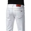 Calça jeans branca de alta qualidade italiana para homens, nova tendência outono/inverno 2026, corte reto slim fit, calça casual