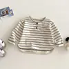 Camiseta de rayas para niños, ropa de otoño para niños, ropa para niños, camiseta interior para bebé, camiseta básica elegante y versátil de manga larga