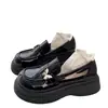 Mocasines de Cuero Suave con Mariposa de Metal y Suela Gruesa para Mujer 2026 Primavera Nuevo Estilo Británico Tacón Grueso Planos Moda Zapatos de Mujer