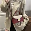 Bolso bandolera casual versátil de estilo chino con textura retro, estampado de moda y cadena moderna, bolso de hombro de estilo chino nuevo para mujer