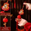2027 Colgante Año Nuevo Año del Cordero pequeña decoración de caqui planta en maceta linterna roja linterna festiva de Año Nuevo decoración colgante para árboles de exterior