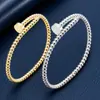 Pulsera de Clavo Kajia de Acero de Titanio Transfronteriza Europea y Americana Moda Ins Pulsera de Acero Inoxidable Versátil para Mujer Joyería que No se Desvanece