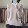 Top de punto cómodo, agradable para la piel y elegante con un diseño sencillo y elegante.. Esta pieza versátil es perfecta para usar en capas en otoño e invierno, con una construcción sin costuras