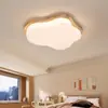 Lámpara de Techo para Sala de Estar Estilo Medieval Lámpara Principal para Dormitorio Nuevo Estilo Crema Wabi-Sabi Retro Madera Maciza Nube Protección Ocular Lámpara para Recibidor