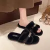 Moda Otoño/Invierno 2026 Hebilla de Cinturón Elegante y Sencilla Pantuflas Peludas de Moda para Mujer, Zapatos de Algodón Casuales con Suela Gruesa y Punta Abierta para Uso en Exteriores