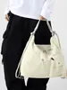 Bolsa de Design de Nicho para Mulheres 2025 Nova Bolsa de Ombro Transversal para o Dia a Dia Bolsa Dumpling Grande Capacidade Mochila Multifuncional