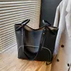 Bolso de Hombro para Mujer, Bolso Tote de Gran Capacidad, Estilo Perezoso de Viaje, Ligero, Lujo, Superficie Suave, Bolso Cubo Versátil