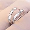 Anillo de compromiso Diamante Diamante Diamante al por mayor Nuevo Anillo de bodas prismático Living Cubo de Agua Versión coreana de anillo de pareja micro incrustado