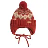 Chapéu Infantil Estilo Fair Isle Outono e Inverno Chapéu de Lã Tricotado Quente para Homens e Mulheres Bebê Vermelho Acolchoado Proteção para Orelhas Chapéu Lei Feng