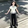 Conjunto de Verão Estilo Coreano para Meninas 2026 Novo Modelo para Alunas do Ensino Médio, Conjunto Versátil Casual de Duas Peças com Manga Curta Estilo College