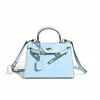Mini Bolsa Kelly em Amarelo Frango Couro Genuíno para Mulheres, Bolsa Versátil com um Novo Toque de Luxo, Bolsa de Mão, Ombro e Transversal, Atacado do Fabricante