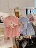 2026 Novo Estilo de Verão Fofo Estampado Shorts de Manga Curta para Meninas de Crianças Médias e Maiores, Conjunto de Roupa Infantil Duas Peças Estilo Coreano