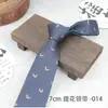 Corbata Literaria Estilo Hong Kong Atada a Mano para Hombre con Patrón Retro Británico 7cm Patrón Formal de Negocios Moderna En Stock