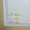 Parche Ovalado de Oso Lindo y Colorido Hecho a Mano DIY Pegamento de Crema Clip para Flequillo de Niña Pasador Lateral Sin Costuras